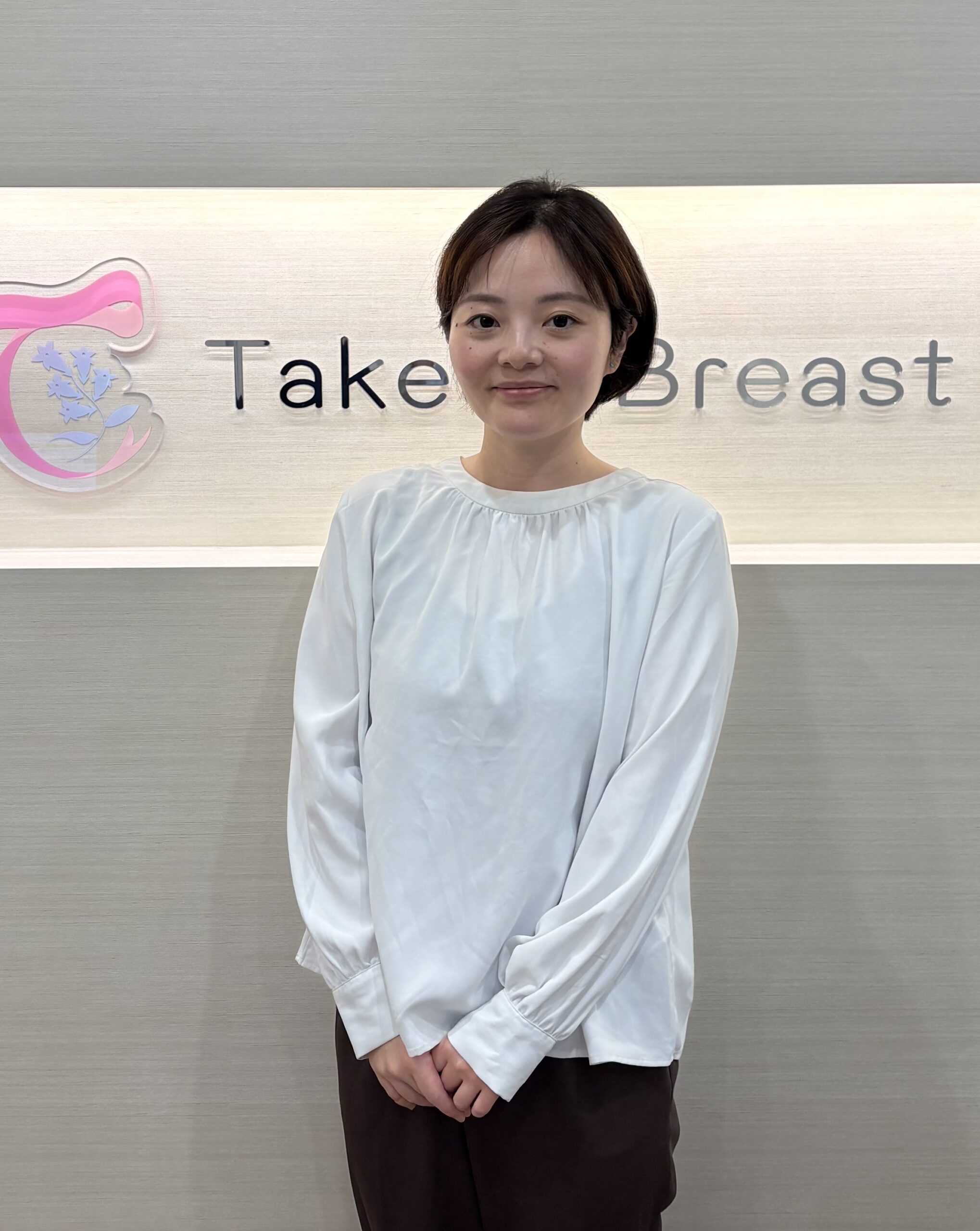 土屋　あい（金曜日・乳腺科）